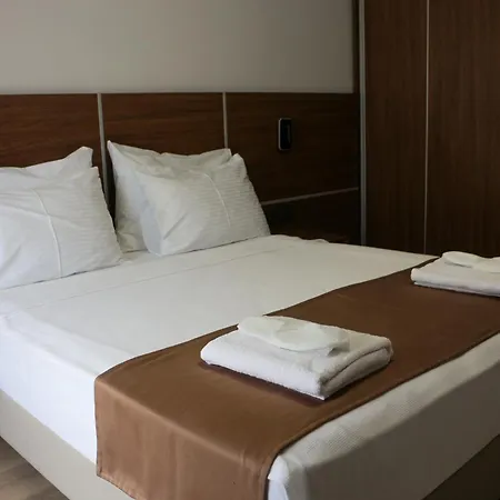 Life Hotel