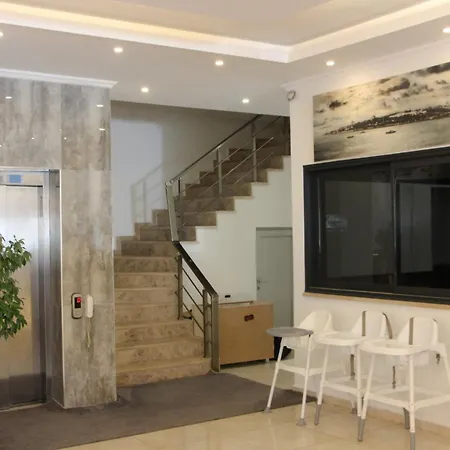 Life Hotel