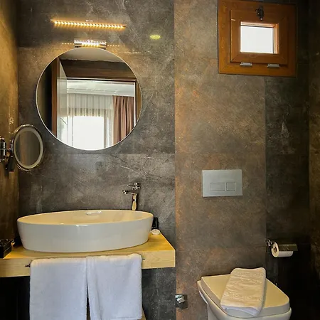 Life Hotel