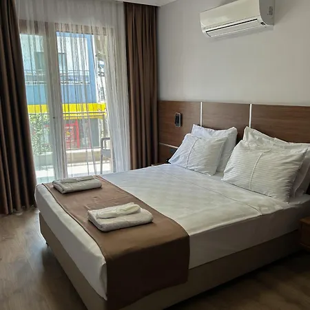 Life Hotel 2*