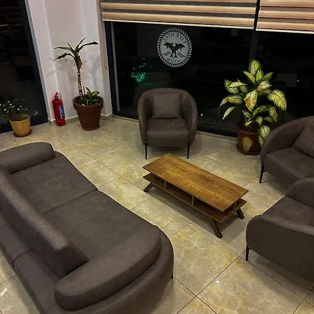 호텔 Life 굴루크